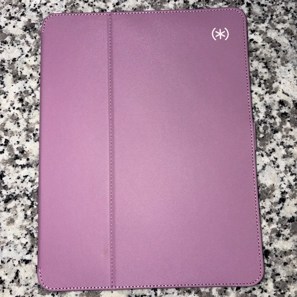 Speck Balance Folio iPad Case